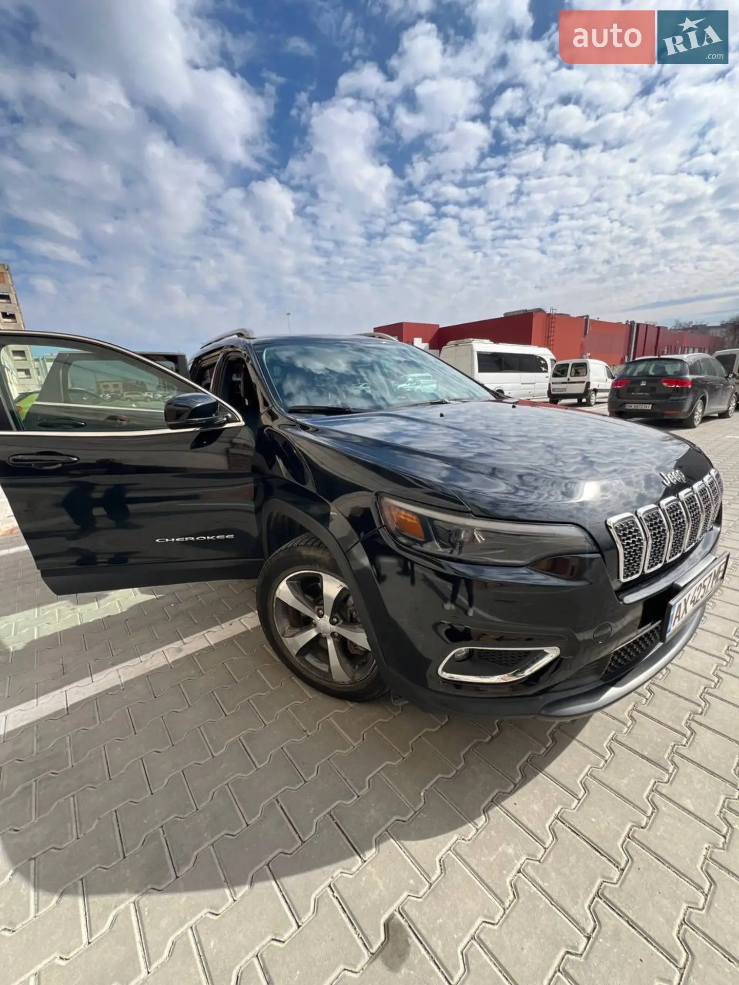 2018 Jeep Cherokee - мініатюра 7