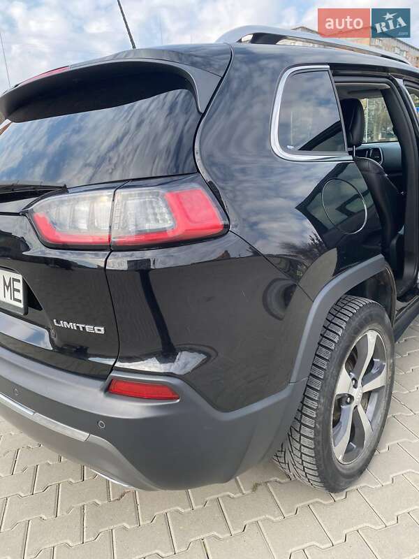 Внедорожник / Кроссовер Jeep Cherokee 2018 в Тернополе
