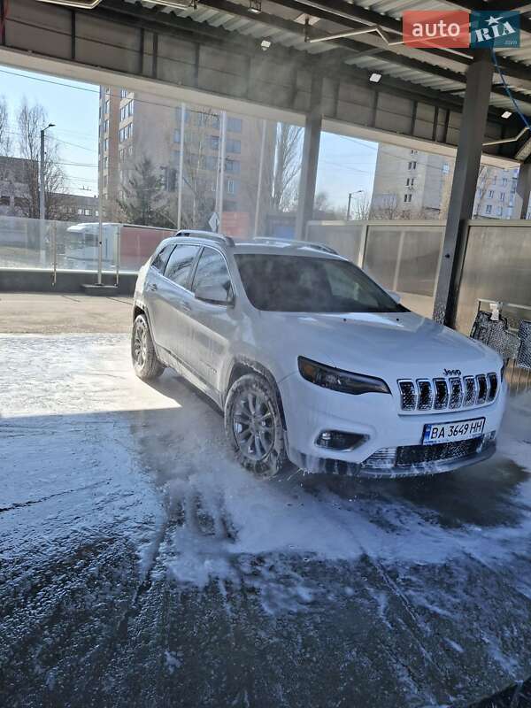 Внедорожник / Кроссовер Jeep Cherokee 2018 в Кропивницком
