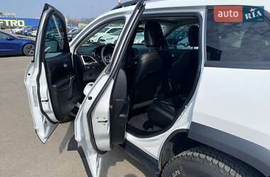 Внедорожник / Кроссовер Jeep Cherokee 2022 в 
