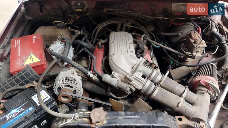 Внедорожник / Кроссовер Jeep Cherokee 1988 в Бережанах