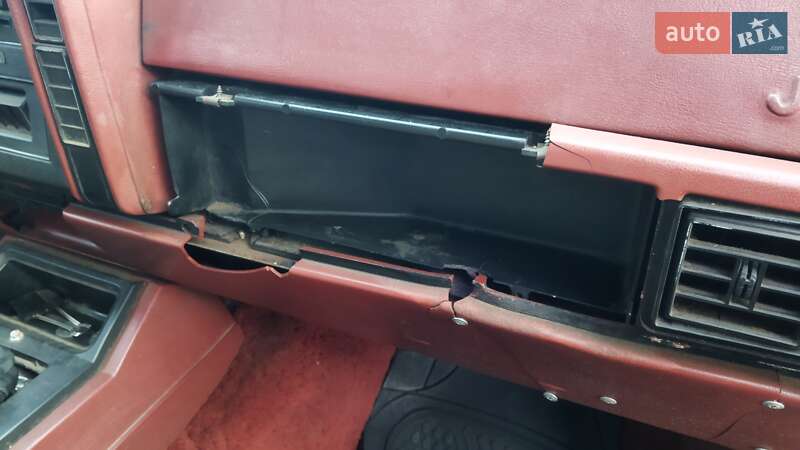 Внедорожник / Кроссовер Jeep Cherokee 1988 в Бережанах