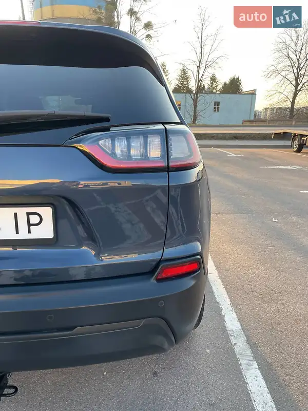 Jeep Cherokee 2020
