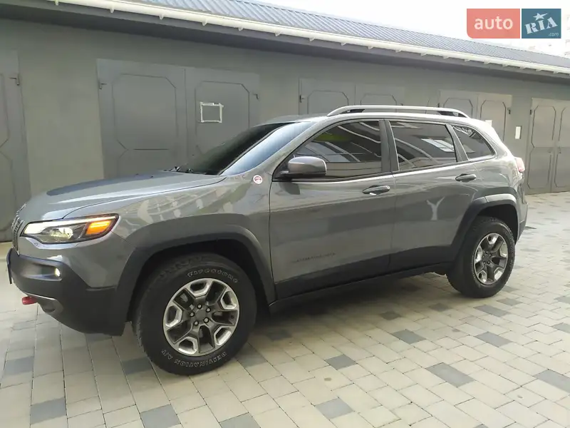 Jeep Cherokee