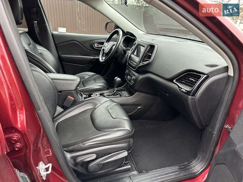 Позашляховик / Кросовер Jeep Cherokee 2019 в Києві фото 13 Позашляховик / Кросовер Jeep Cherokee 2019 в Києві