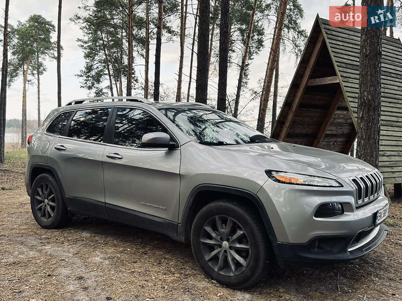 Позашляховик / Кросовер Jeep Cherokee 2015 в Рівному фото 3 Позашляховик / Кросовер Jeep Cherokee 2015 в Рівному