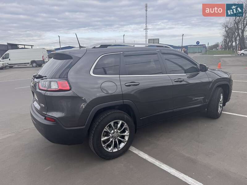 Внедорожник / Кроссовер Jeep Cherokee 2018 в Одессе