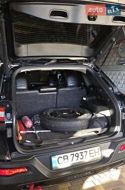 Внедорожник / Кроссовер Jeep Cherokee 2016 в Чернигове