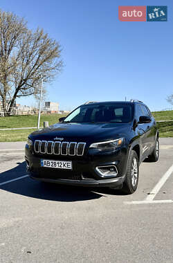 Внедорожник / Кроссовер Jeep Cherokee 2018 в 