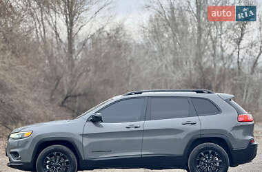 Внедорожник / Кроссовер Jeep Cherokee 2020 в 