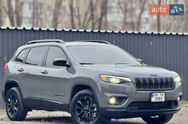 Внедорожник / Кроссовер Jeep Cherokee 2020 в 