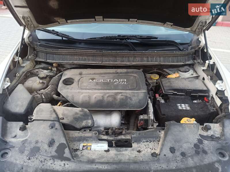 Внедорожник / Кроссовер Jeep Cherokee 2016 в Тернополе