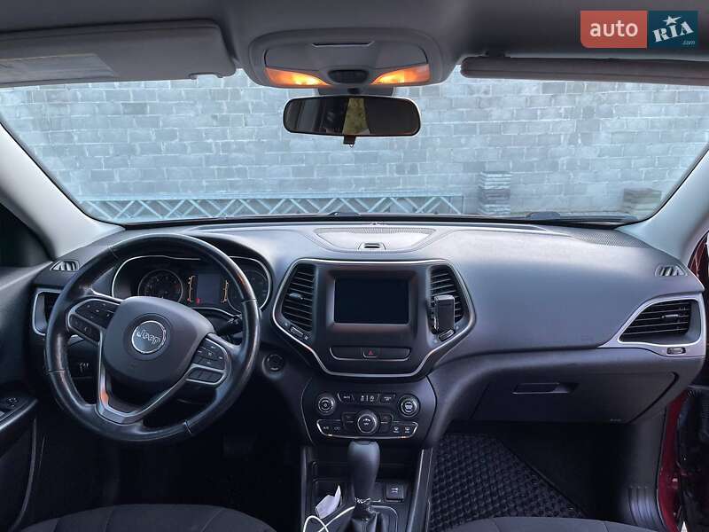 Внедорожник / Кроссовер Jeep Cherokee 2019 в Кропивницком