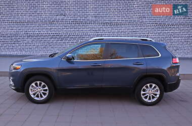 Внедорожник / Кроссовер Jeep Cherokee 2019 в 