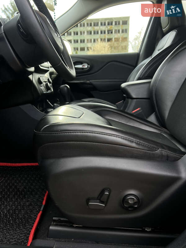 Позашляховик / Кросовер Jeep Cherokee 2021 в Львові фото 9 Позашляховик / Кросовер Jeep Cherokee 2021 в Львові