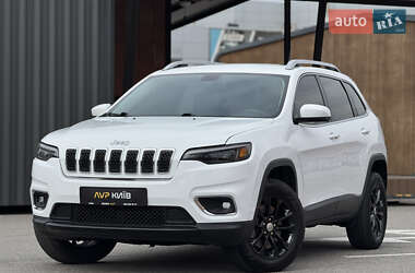 Позашляховик / Кросовер Jeep Cherokee 2018 в 