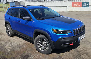 Внедорожник / Кроссовер Jeep Cherokee 2020 в 