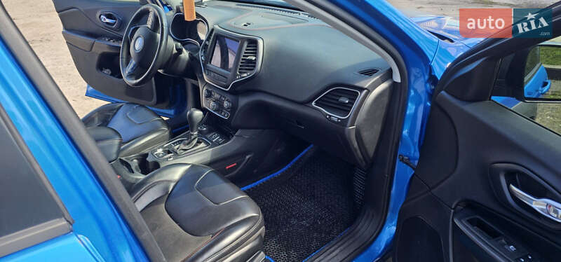 Позашляховик / Кросовер Jeep Cherokee 2020 в Білій Церкві