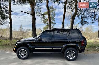 Позашляховик / Кросовер Jeep Cherokee 2006 в 
