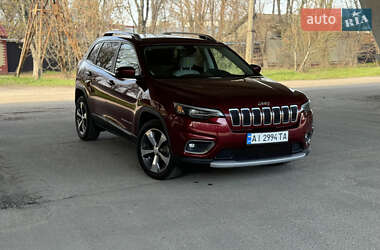 Позашляховик / Кросовер Jeep Cherokee 2019 в 