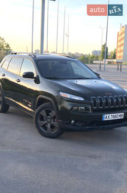 Внедорожник / Кроссовер Jeep Cherokee 2016 в Харькове