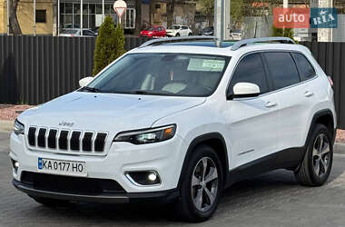 Позашляховик / Кросовер Jeep Cherokee 2019 в 