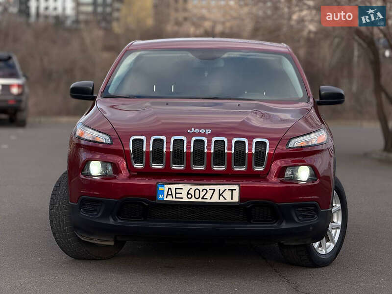 Внедорожник / Кроссовер Jeep Cherokee 2017 в 