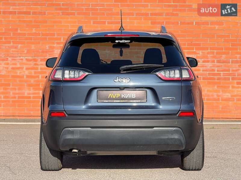 Внедорожник / Кроссовер Jeep Cherokee 2019 в Киеве
