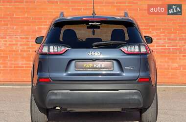 Внедорожник / Кроссовер Jeep Cherokee 2019 в 