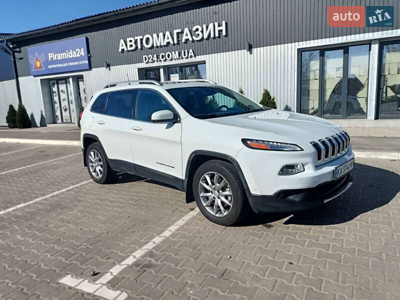 Внедорожник / Кроссовер Jeep Cherokee 2017 в Киеве