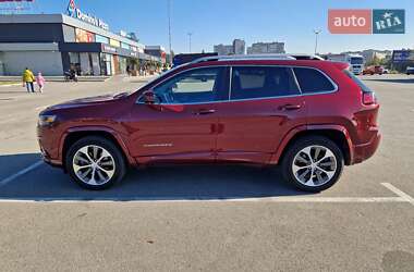 Позашляховик / Кросовер Jeep Cherokee 2018 в 