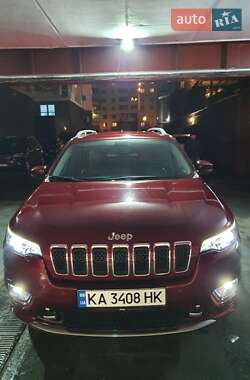 Позашляховик / Кросовер Jeep Cherokee 2018 в 