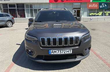 Позашляховик / Кросовер Jeep Cherokee 2018 в 