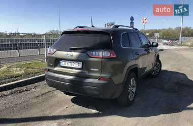 Внедорожник / Кроссовер Jeep Cherokee 2018 в 