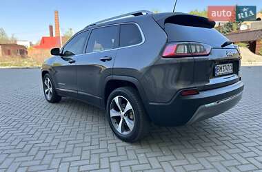 Внедорожник / Кроссовер Jeep Cherokee 2020 в 