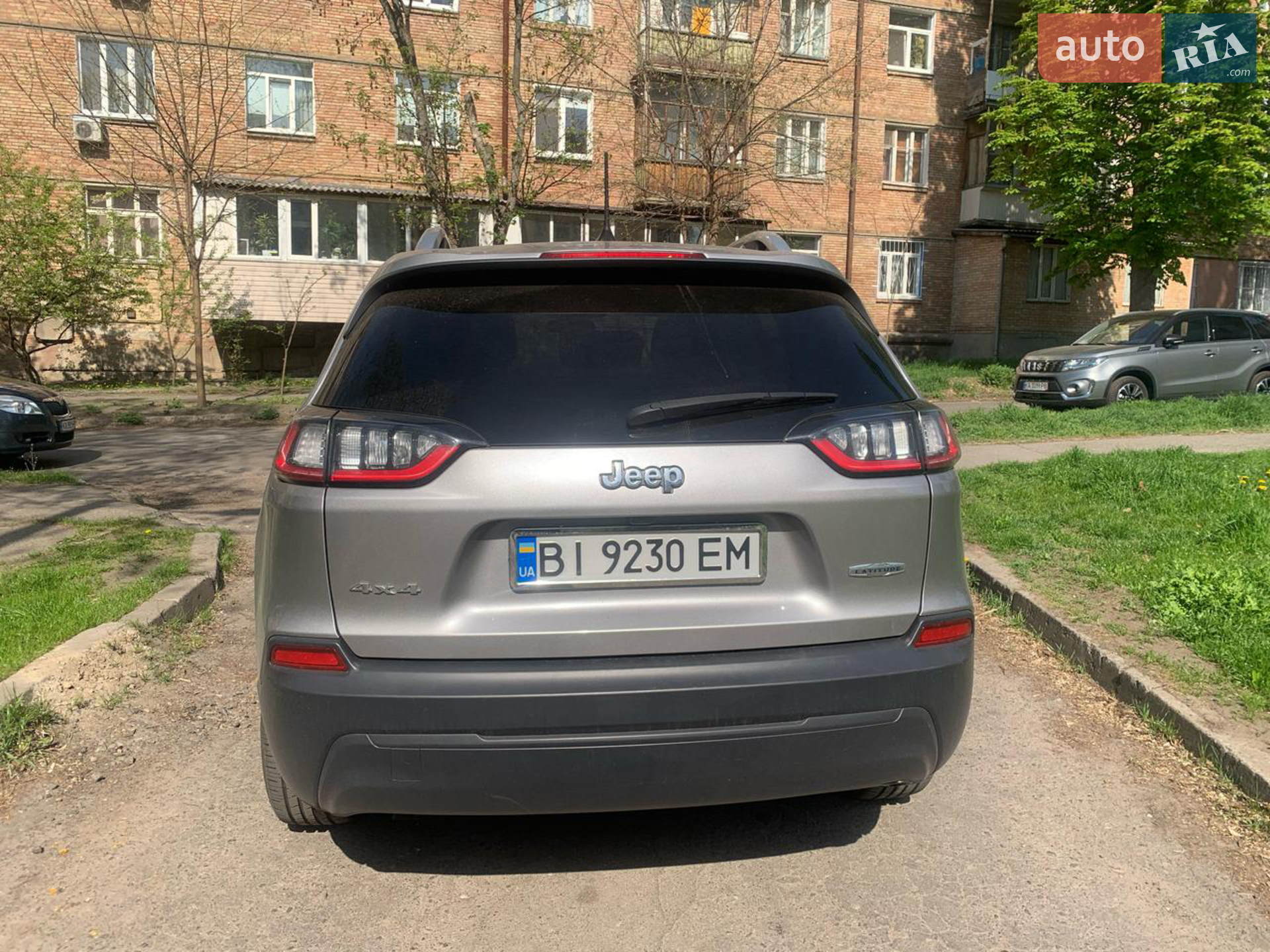 2020 Jeep Cherokee - мініатюра 6