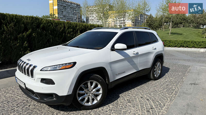 Внедорожник / Кроссовер Jeep Cherokee 2014 в Днепре
