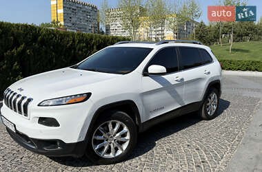 Внедорожник / Кроссовер Jeep Cherokee 2014 в 