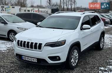 Позашляховик / Кросовер Jeep Cherokee 2018 в 