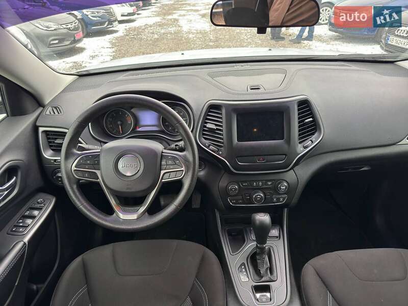 Позашляховик / Кросовер Jeep Cherokee 2018 в Вінниці