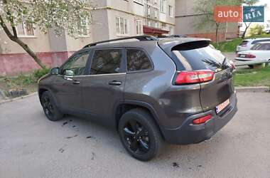 Внедорожник / Кроссовер Jeep Cherokee 2016 в Ровно