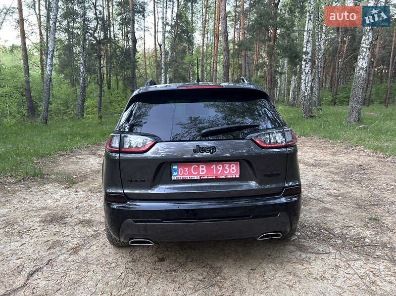 Внедорожник / Кроссовер Jeep Cherokee 2022 в Харькове