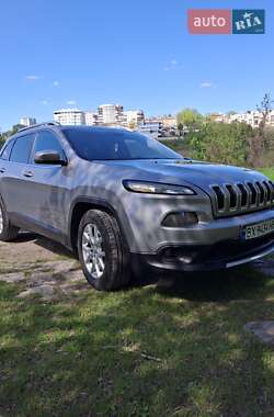 Внедорожник / Кроссовер Jeep Cherokee 2016 в 