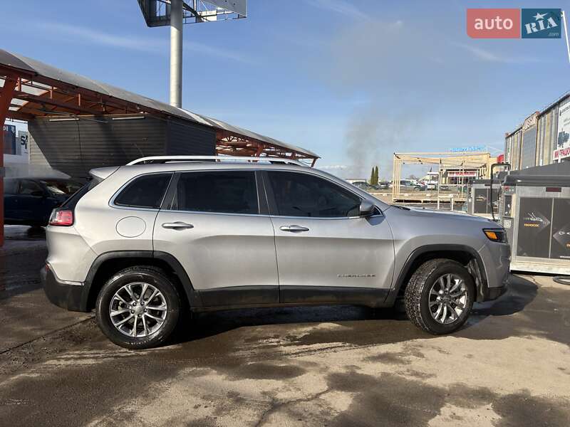Позашляховик / Кросовер Jeep Cherokee 2019 в Харкові