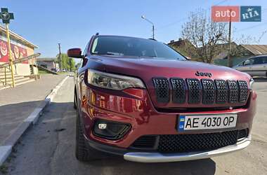 Внедорожник / Кроссовер Jeep Cherokee 2019 в 
