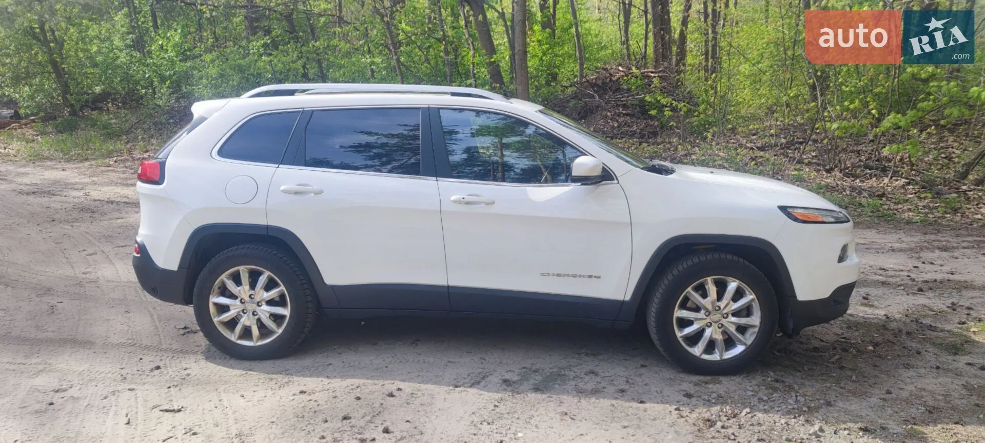 2017 Jeep Cherokee - мініатюра 18