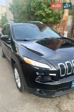 Внедорожник / Кроссовер Jeep Cherokee 2017 в 