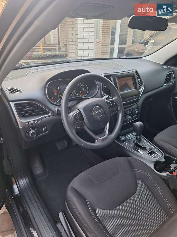 Внедорожник / Кроссовер Jeep Cherokee 2020 в Запорожье фото 9 Внедорожник / Кроссовер Jeep Cherokee 2020 в Запорожье