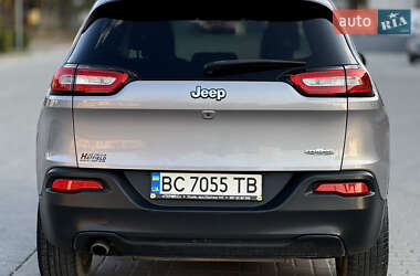 Внедорожник / Кроссовер Jeep Cherokee 2017 в 