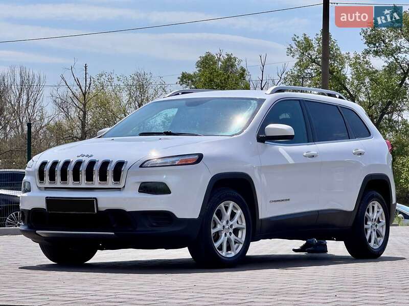 Внедорожник / Кроссовер Jeep Cherokee 2017 в Запорожье